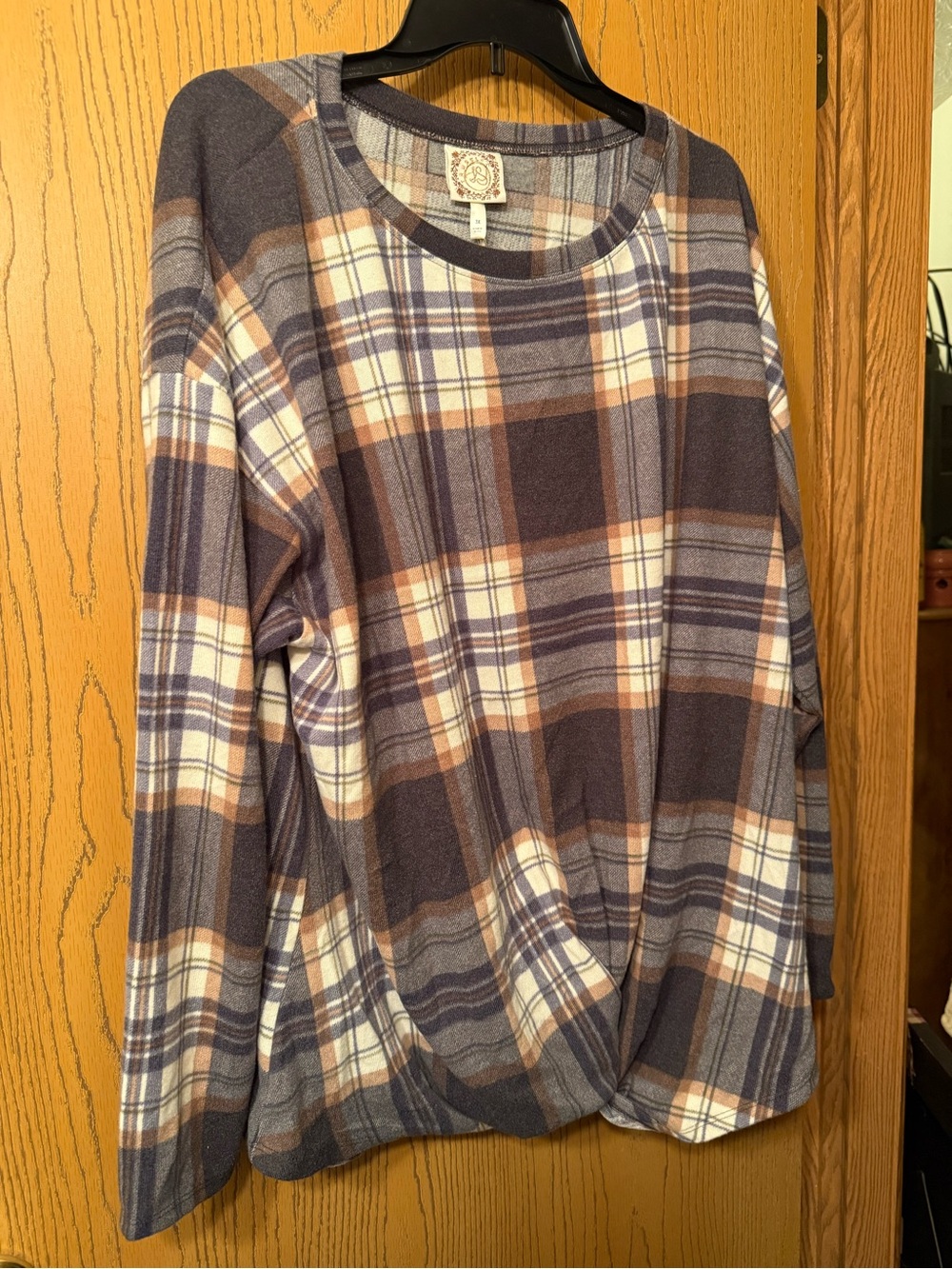 NWT Tru Self size 3X tan and gray long sleeved shirt